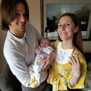 Meet your Posher, Elise